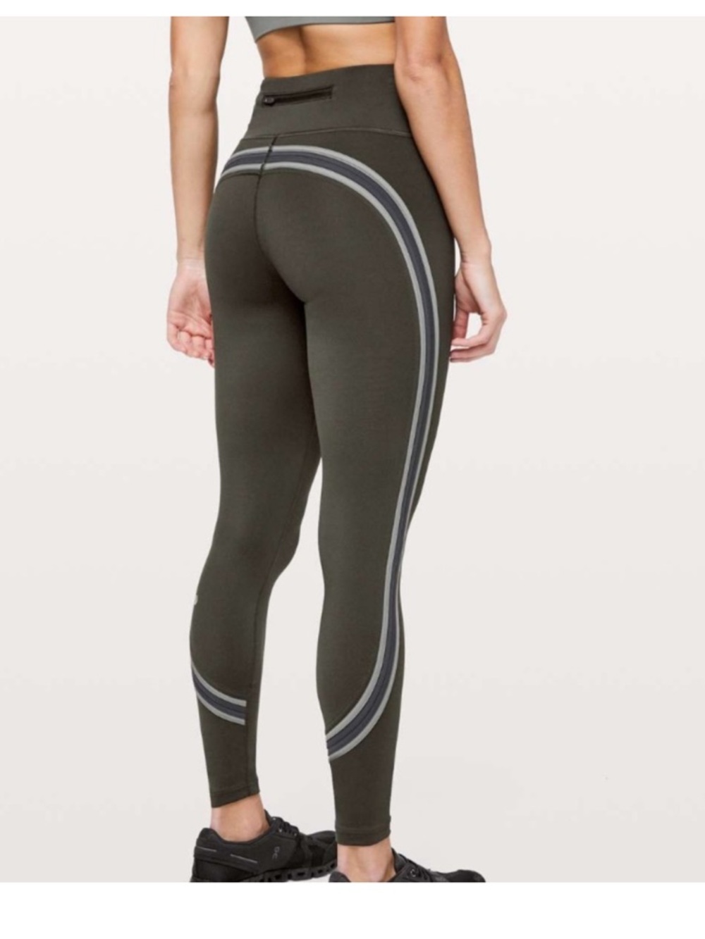 Lululemon Run Crew Tights in the Dark Olive made with Nulux™ fabric size 4 